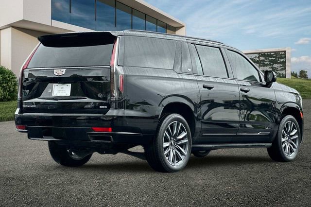 Certified 2024 Cadillac Escalade ESV Sport image 4