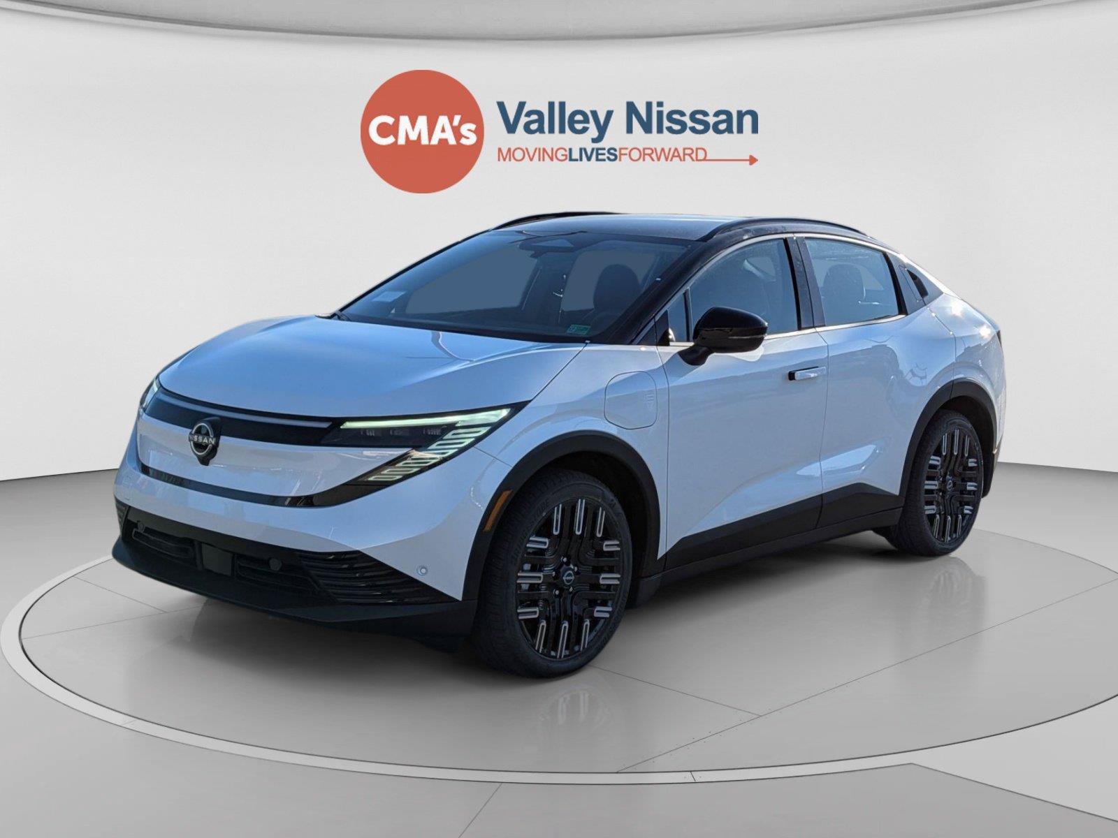 New 2026 Nissan Leaf Platinum+ w/ Cargo Package (Platinum+) FWD image 1