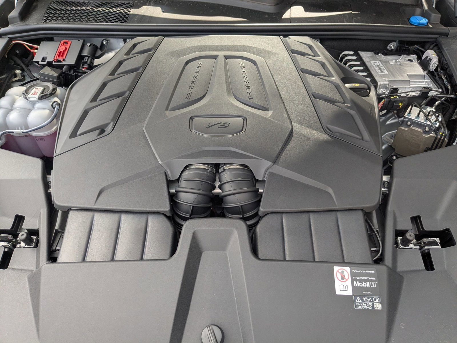 New 2026 Porsche Cayenne GTS image 29