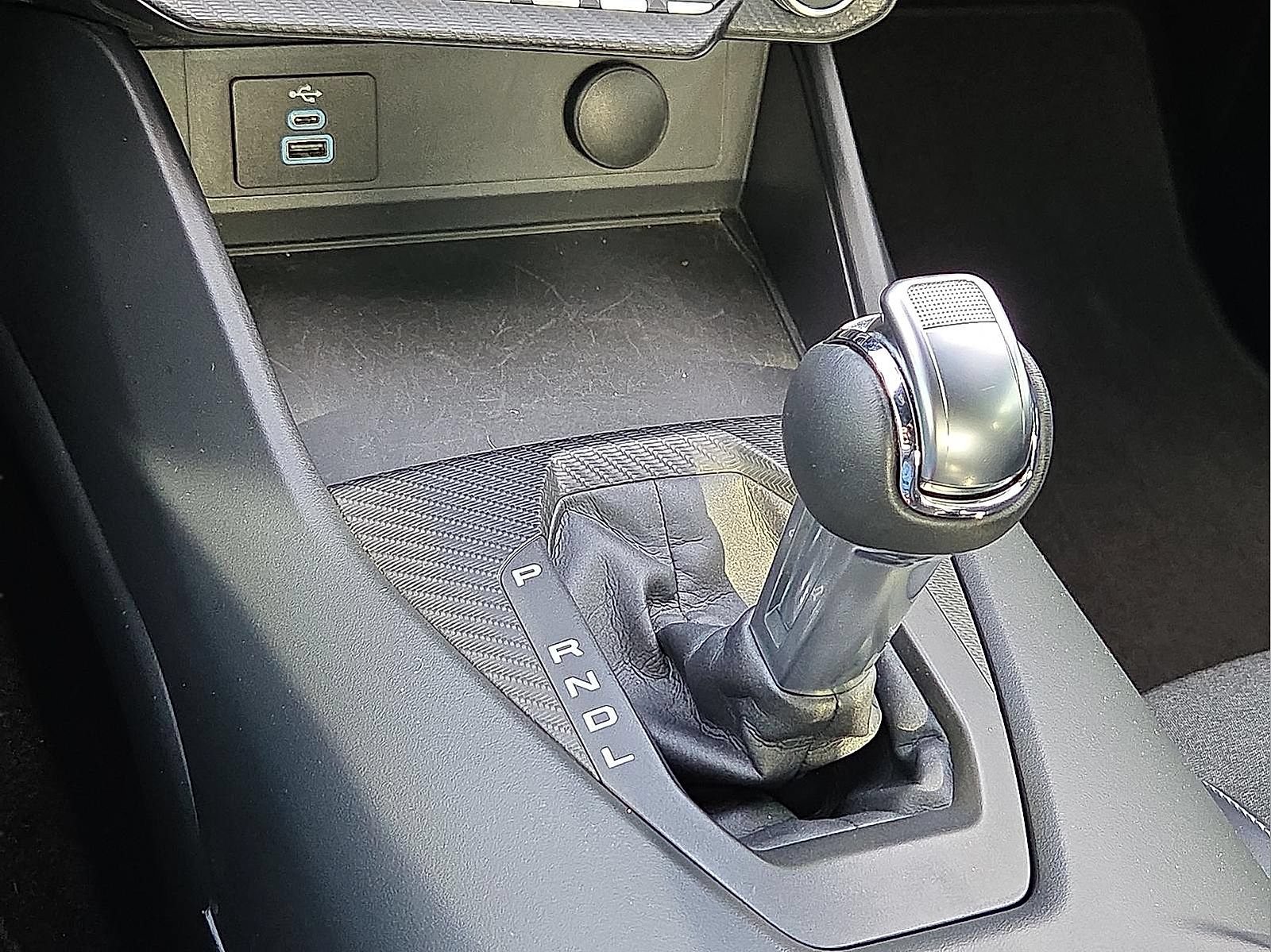 Certified 2024 Ford Mustang Coupe RWD image 23