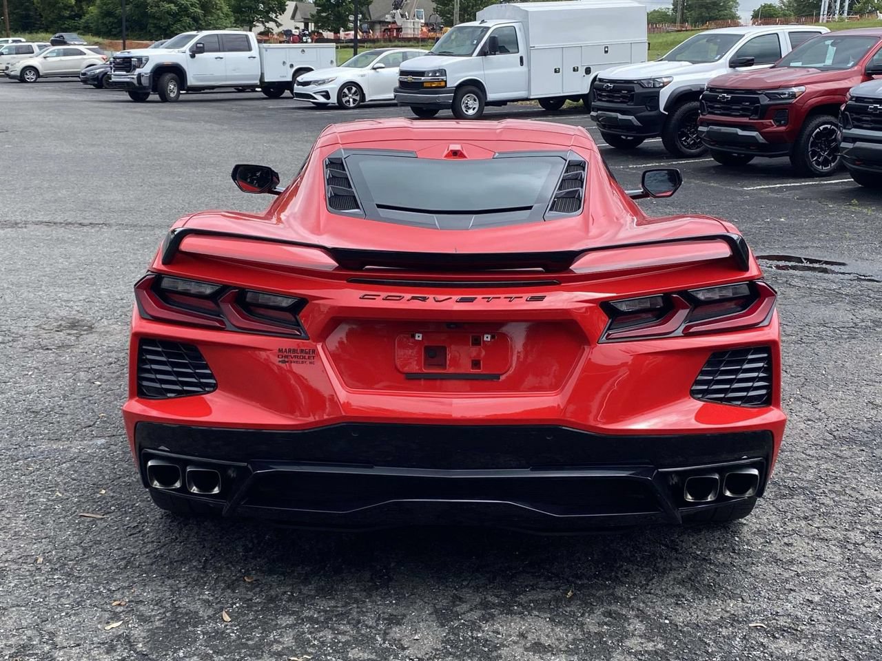 Used 2023 Chevrolet Corvette Stingray Preferred Cpe w/ Z51 Performance Package RWD image 5