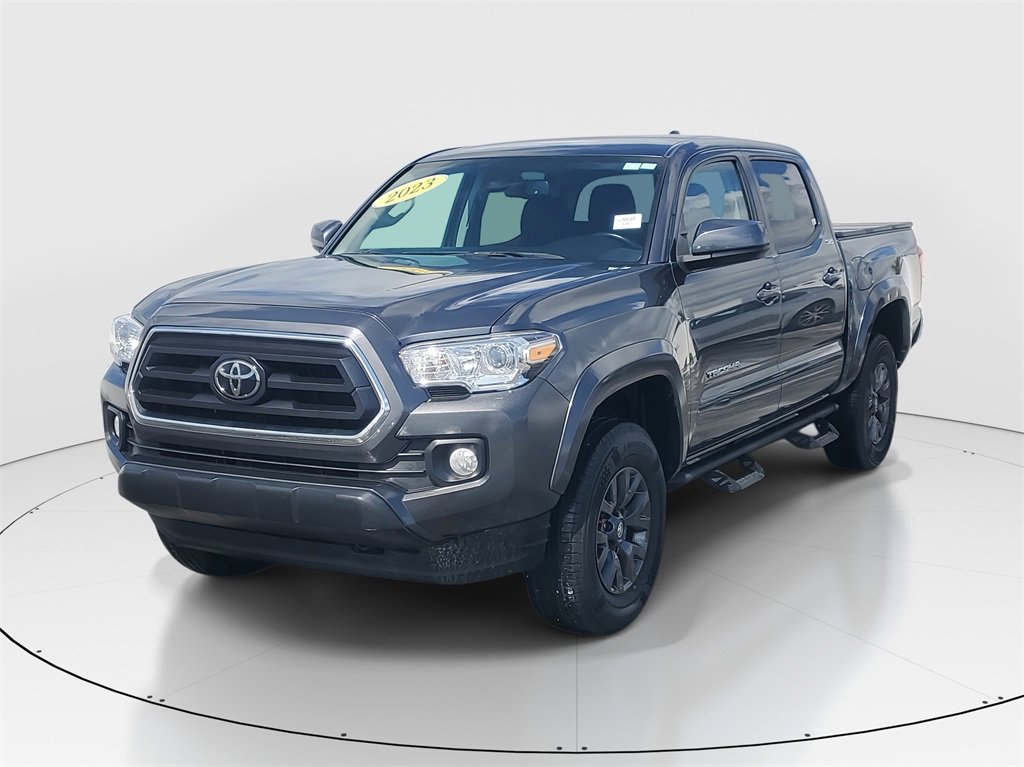 Used 2023 Toyota Tacoma SR5 image 3
