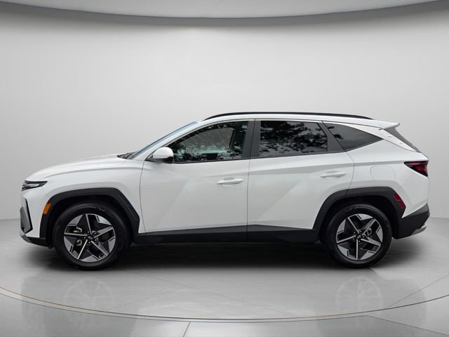 Certified 2025 Hyundai Tucson SEL FWD image 3
