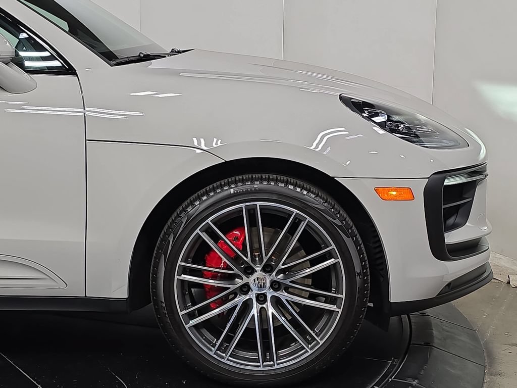 Certified 2025 Porsche Macan S AWD/4WD image 11