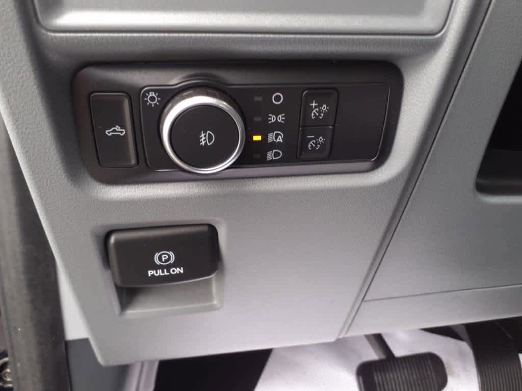 Used 2023 Ford F150 XLT AWD/4WD image 13