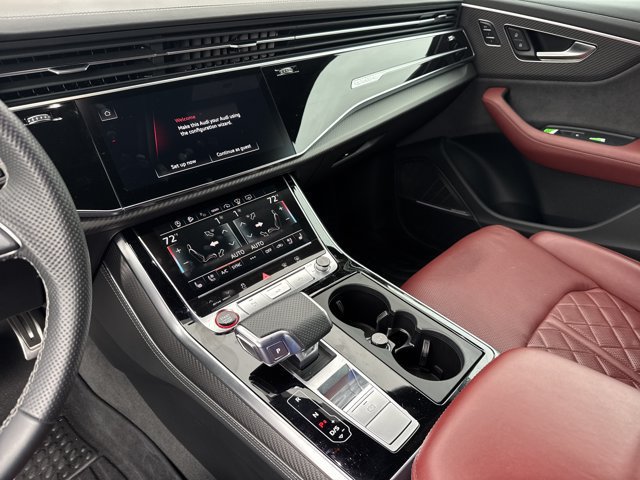 Used 2024 Audi SQ8 Prestige AWD/4WD image 31