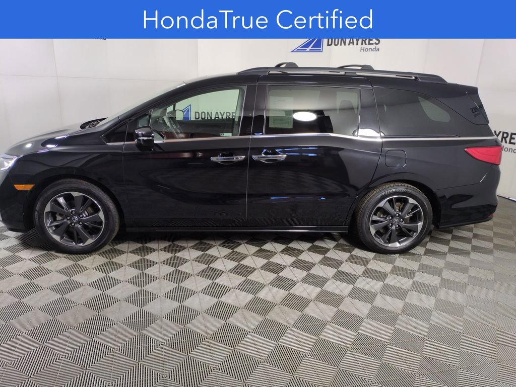 Used 2024 Honda Odyssey Elite image 2