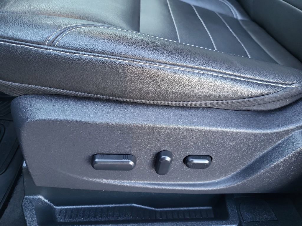 Used 2016 Ford Escape Titanium image 13