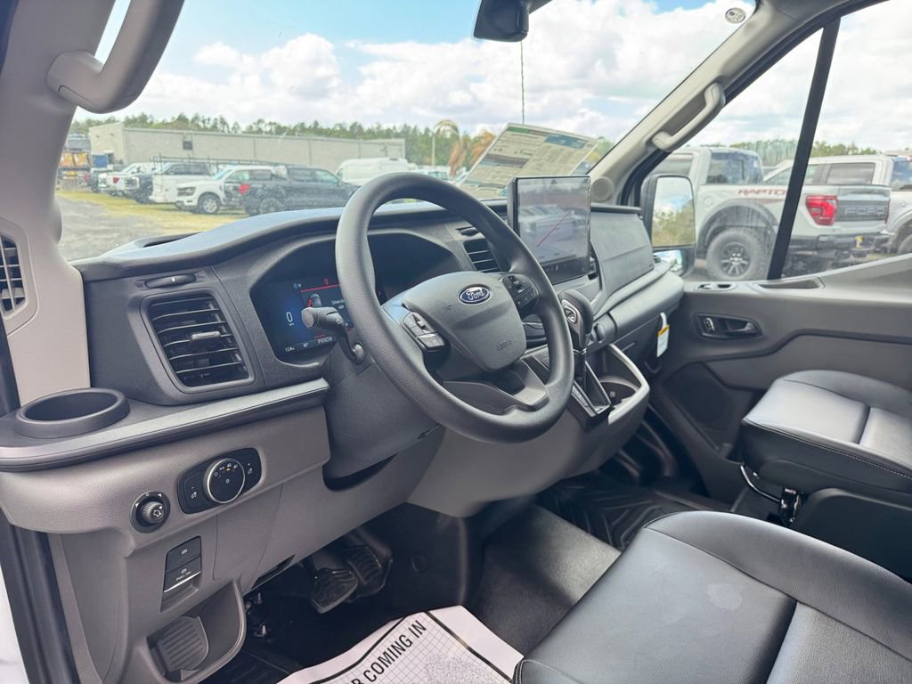 New 2026 Ford Transit 250 148 Medium Roof image 28
