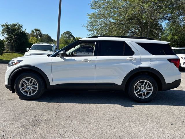Used 2026 Ford Explorer Active image 4