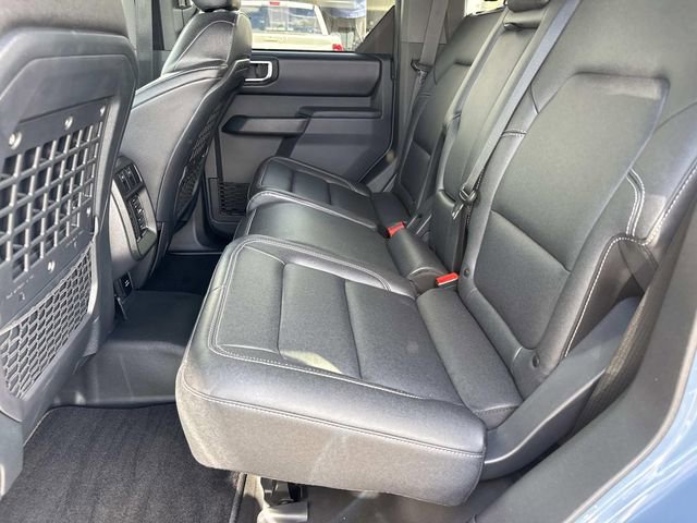 Used 2025 Ford Bronco Badlands image 15