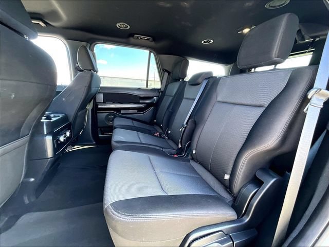 Used 2021 Ford Expedition XLT AWD/4WD image 15