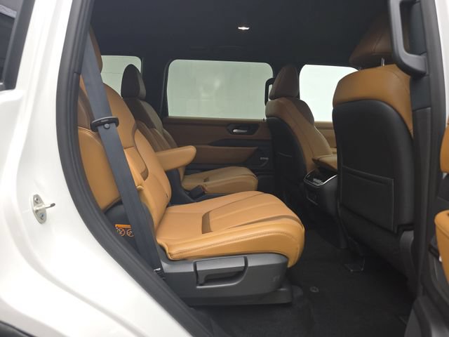 New 2026 Nissan Armada SL w/ Captain's Chari Seat Package AWD/4WD image 16
