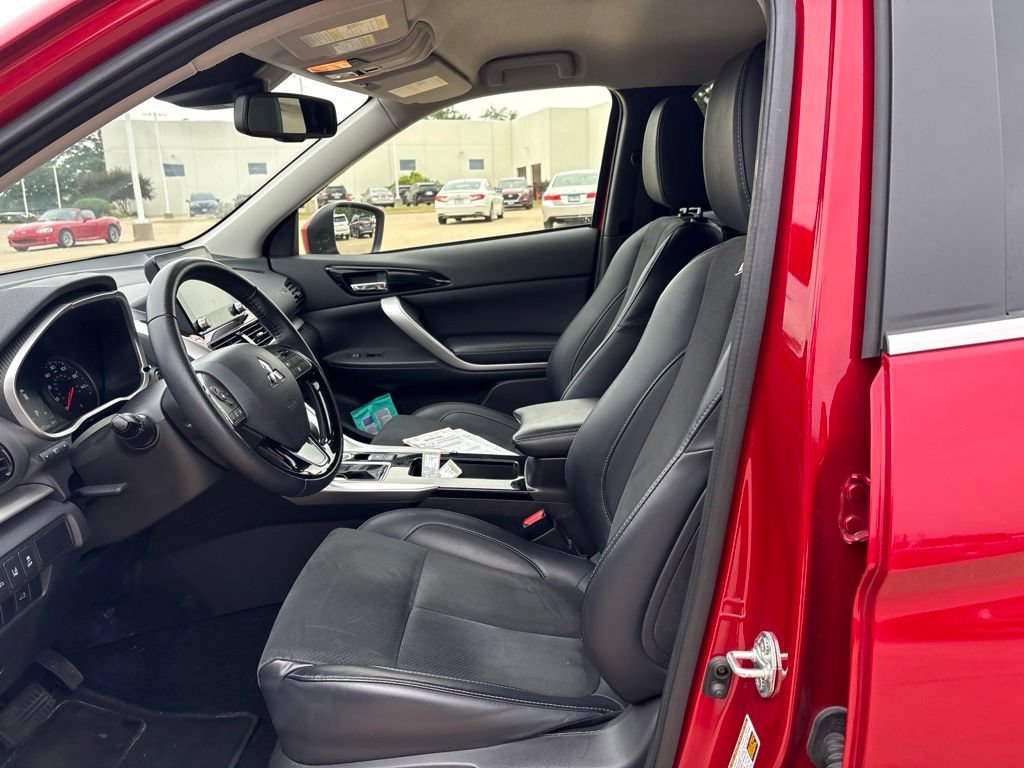 Used 2025 Mitsubishi Eclipse Cross SE AWD/4WD image 11