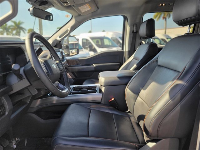 Certified 2025 Ford F250 Lariat w/ Chrome Package image 18