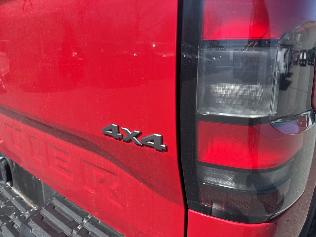 Used 2022 Nissan Frontier S w/ Technology Package image 7