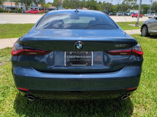 Used 2023 BMW 430i Coupe w/ Convenience Package RWD image 4