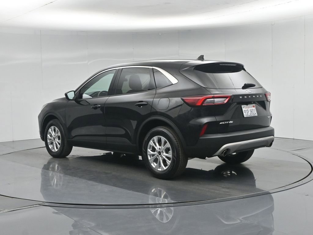 Certified 2023 Ford Escape Active AWD/4WD image 7