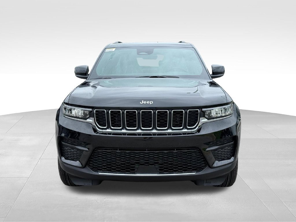 New 2026 Jeep Grand Cherokee Laredo RWD image 25