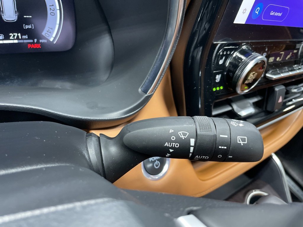 Used 2024 Toyota Highlander Platinum image 39