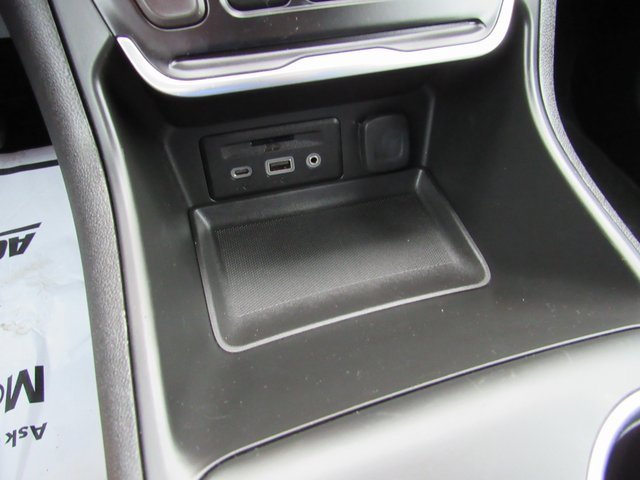 Used 2020 GMC Terrain SLT w/ Preferred Package image 18