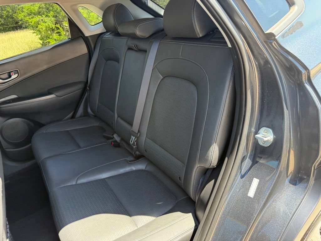 Used 2018 Hyundai Kona Limited FWD image 22