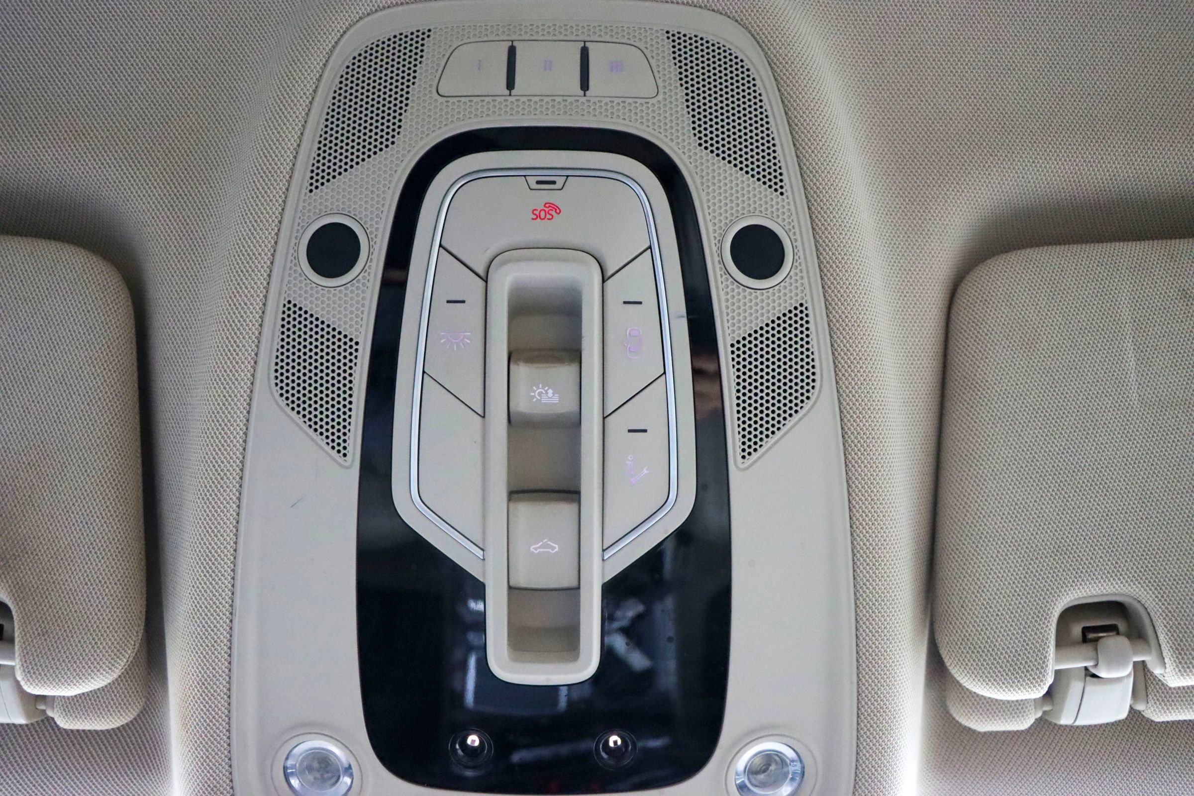 Used 2018 Audi Q7 3.0T Prestige image 49