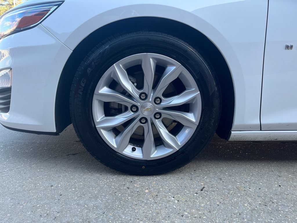 Used 2025 Chevrolet Malibu LT FWD image 24