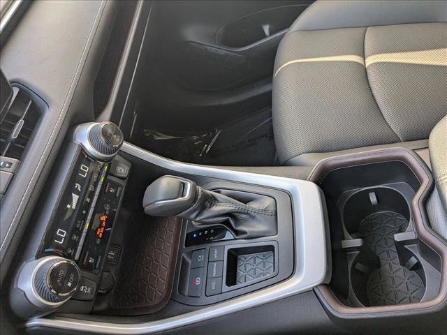 Used 2025 Toyota RAV4 Limited image 15