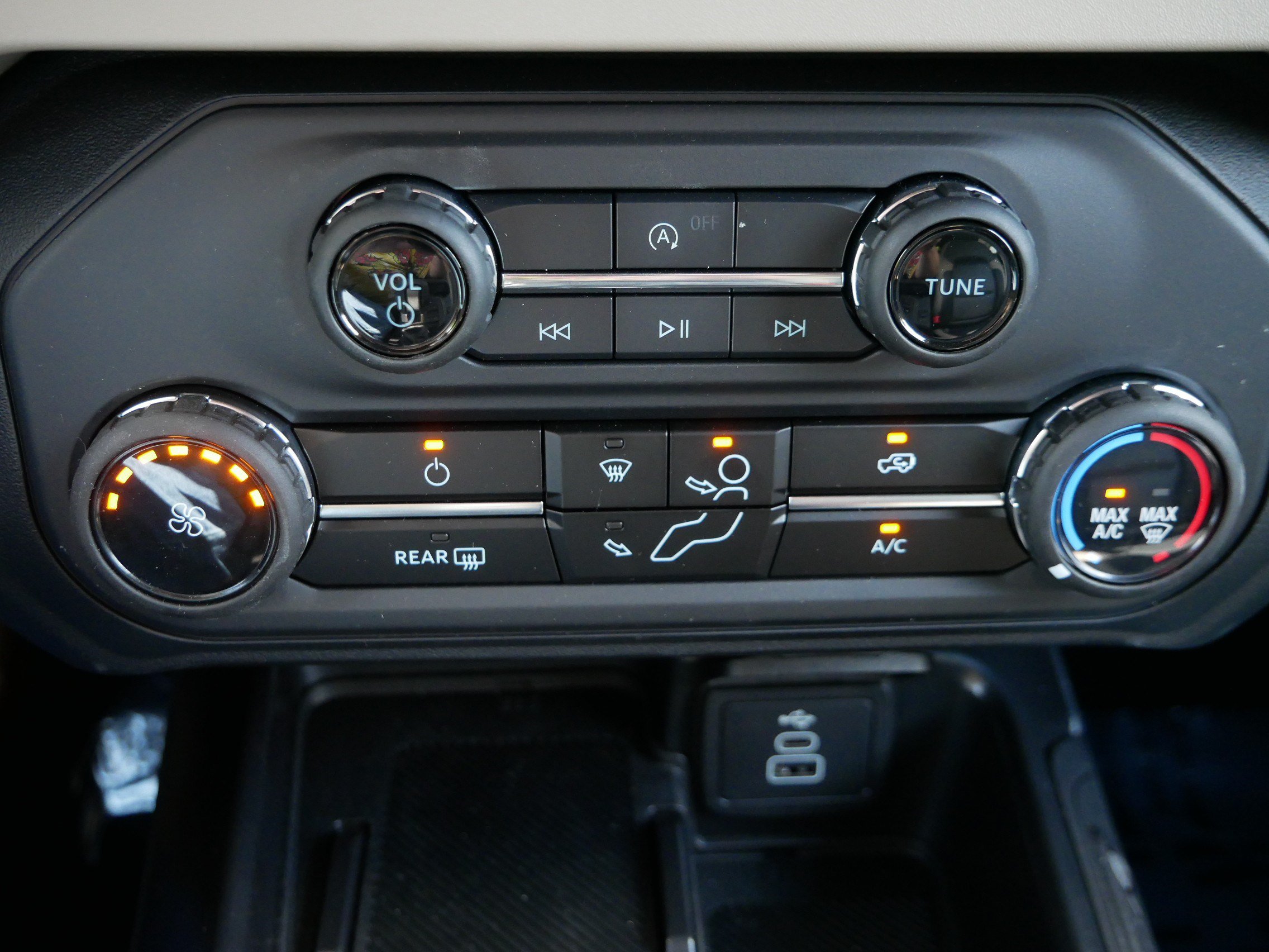 Used 2026 Ford Bronco Big Bend AWD/4WD image 24