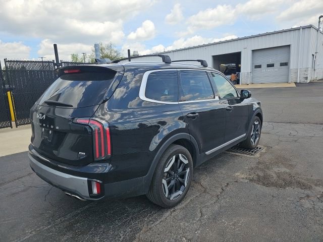 Certified 2024 Kia Telluride EX AWD/4WD image 10