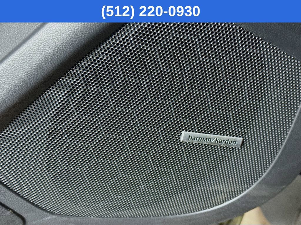 Used 2025 Subaru Ascent Limited image 23