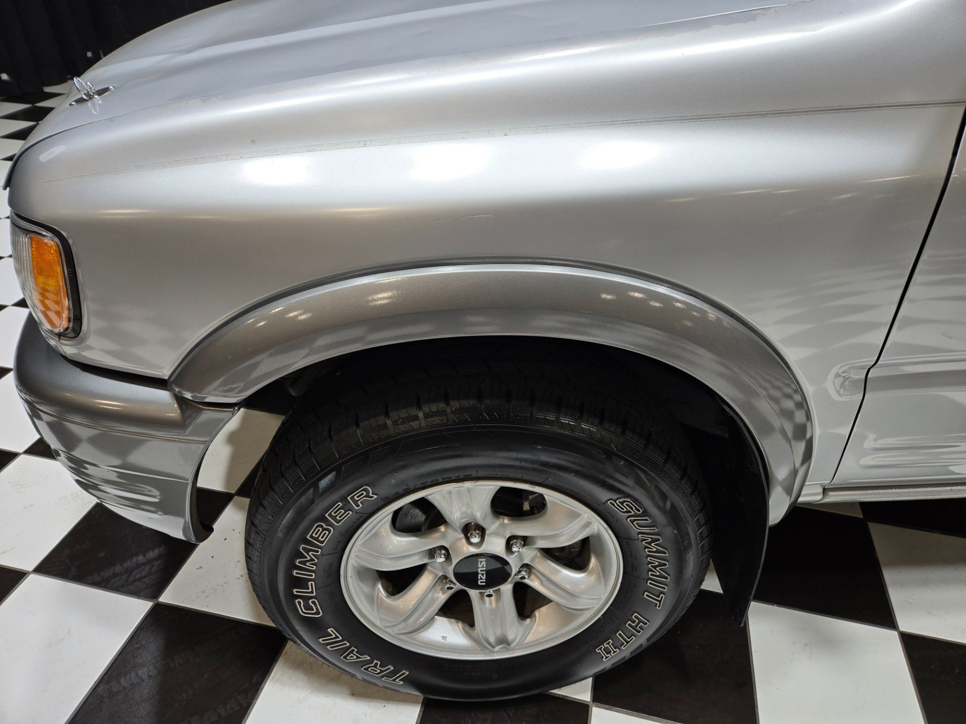 Used 2002 Isuzu Rodeo Sport RWD image 19