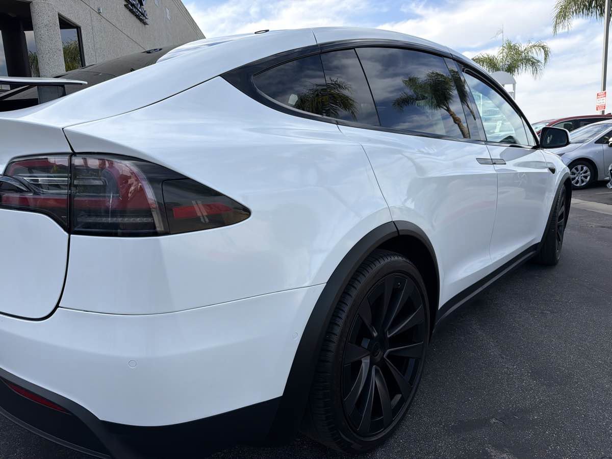 Used 2023 Tesla Model X AWD/4WD image 19