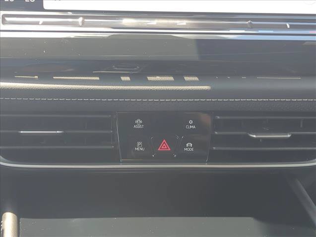New 2026 Volkswagen Atlas Cross Sport SE AWD/4WD image 27
