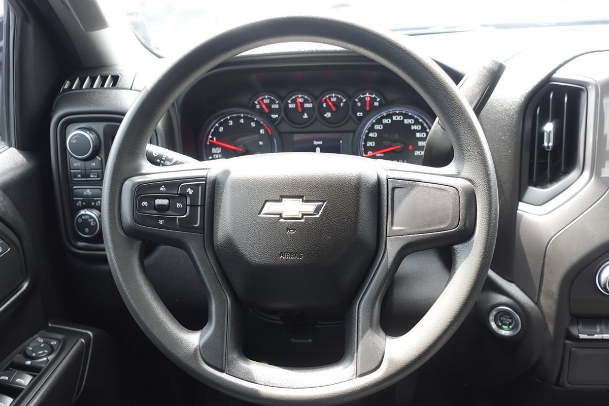 Used 2024 Chevrolet Silverado 1500 Custom w/ LPO, Dark Essentials Package AWD/4WD image 38