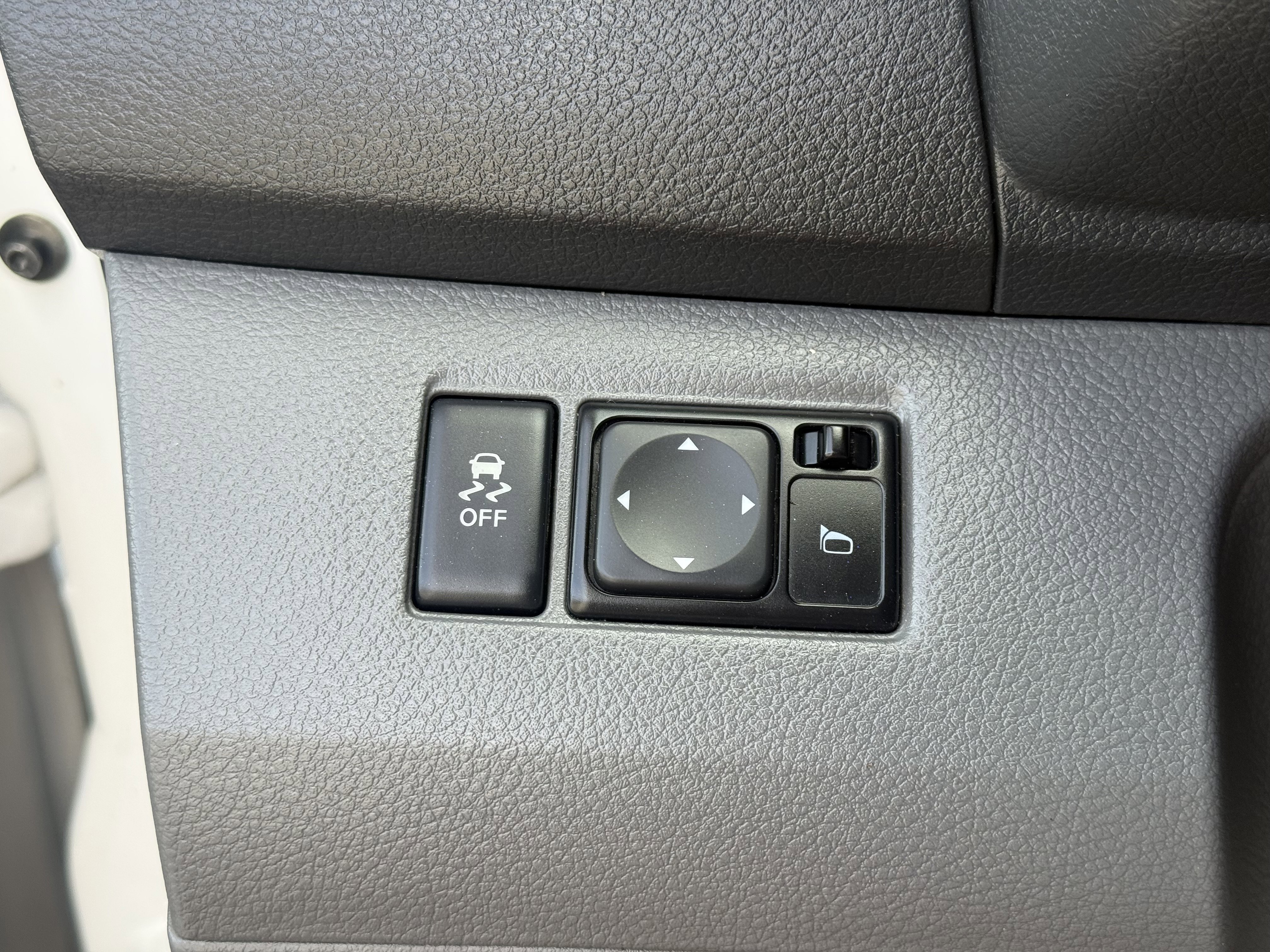 Used 2020 Nissan NV200 SV w/ Back Door Glass Package image 25