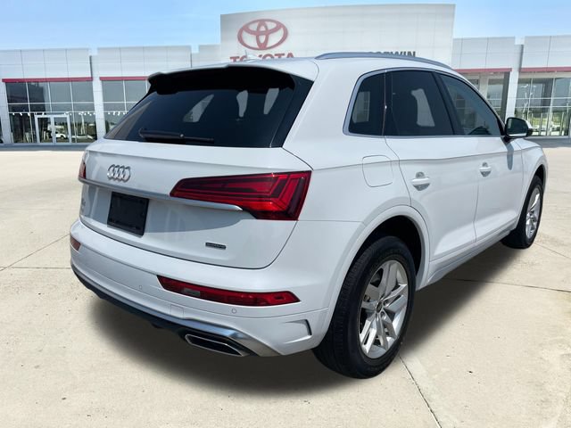 Used 2022 Audi Q5 2.0T Premium w/ Convenience Package AWD/4WD image 5