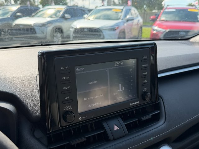 Used 2021 Toyota RAV4 LE FWD image 22