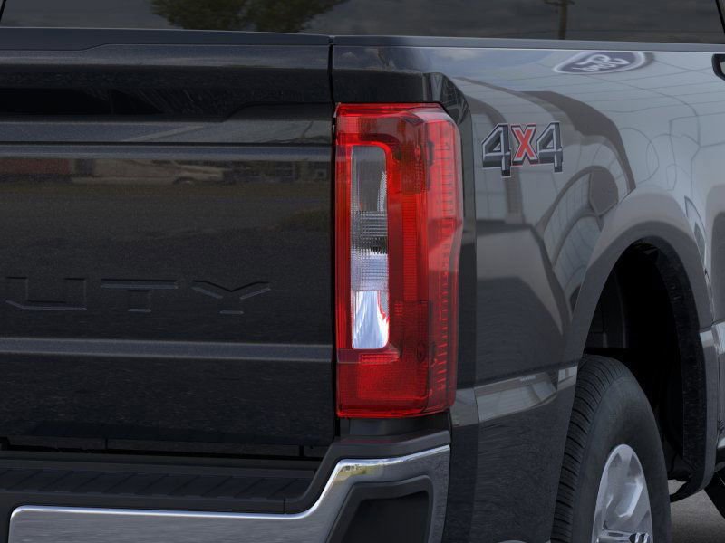 New 2025 Ford F350 XLT image 22