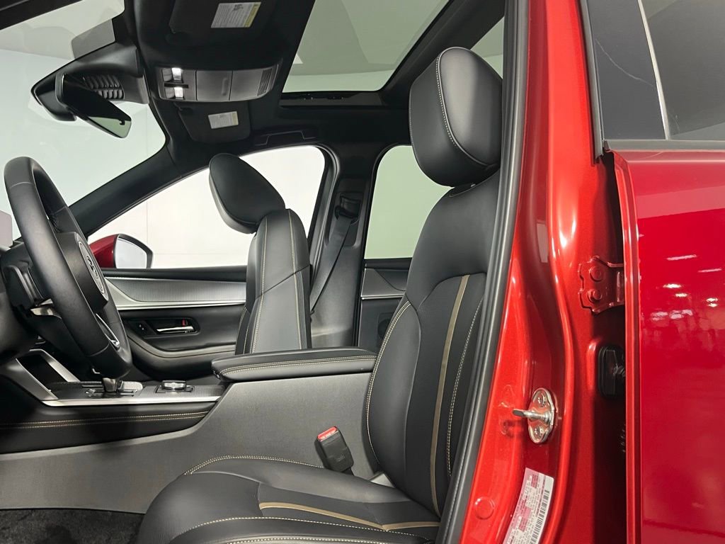 Used 2024 MAZDA CX-90 3.3 Turbo w/ Premium Plus Pkg image 21