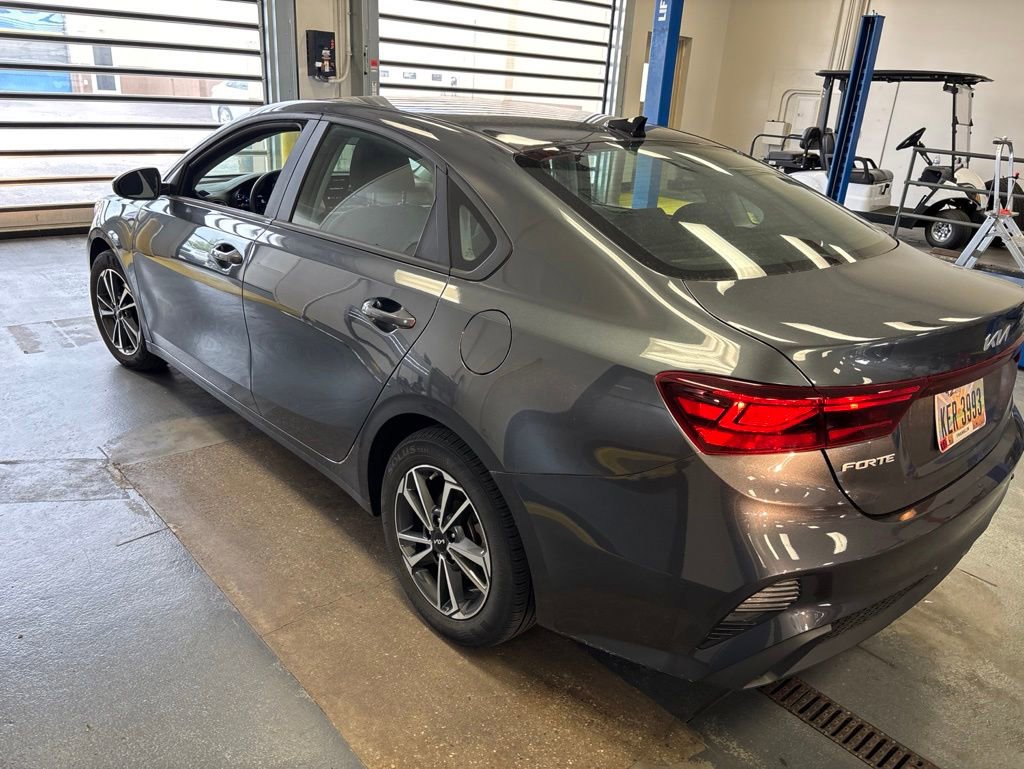Used 2023 Kia Forte LXS FWD image 8