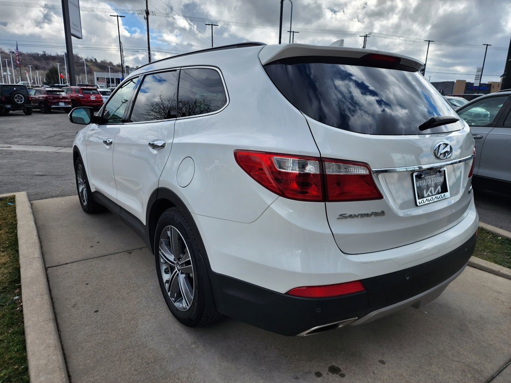 Used 2016 Hyundai Santa Fe SE w/ Option Group 03 image 7