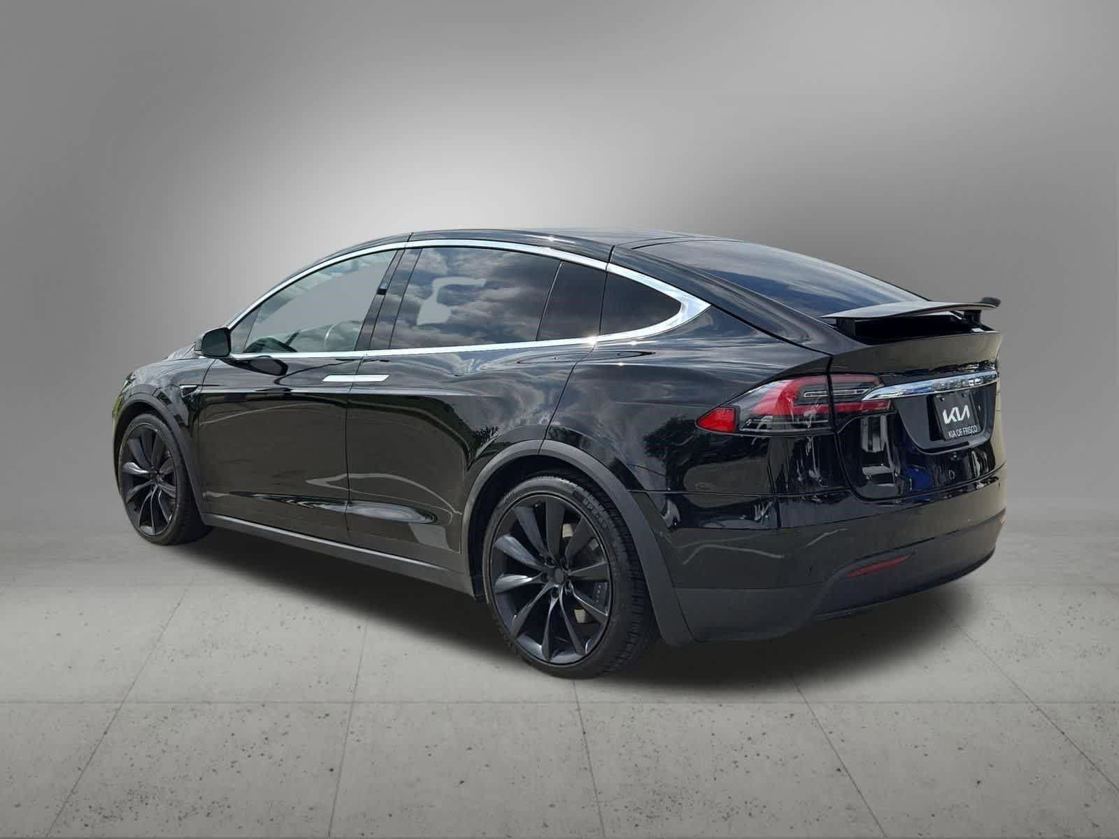 Used 2018 Tesla Model X 100D AWD/4WD image 4
