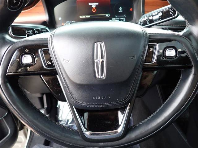 Used 2020 Lincoln Aviator Reserve w/ Equipment Group 201A AWD/4WD image 17