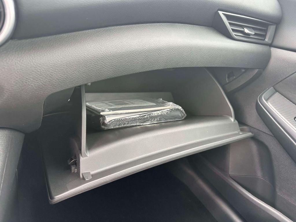 Used 2025 Nissan Sentra S FWD image 30