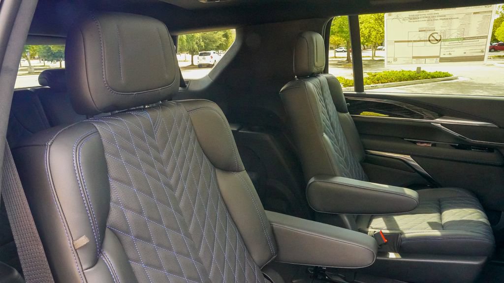 New 2026 Cadillac Escalade IQL Luxury image 12