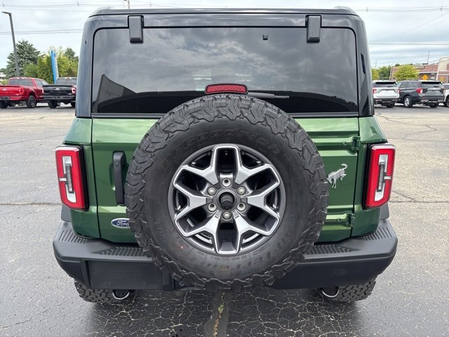 Used 2024 Ford Bronco Badlands image 6