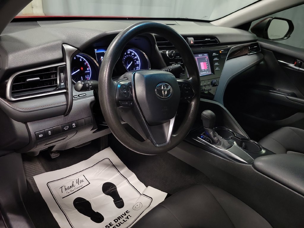 Used 2019 Toyota Camry LE FWD image 16