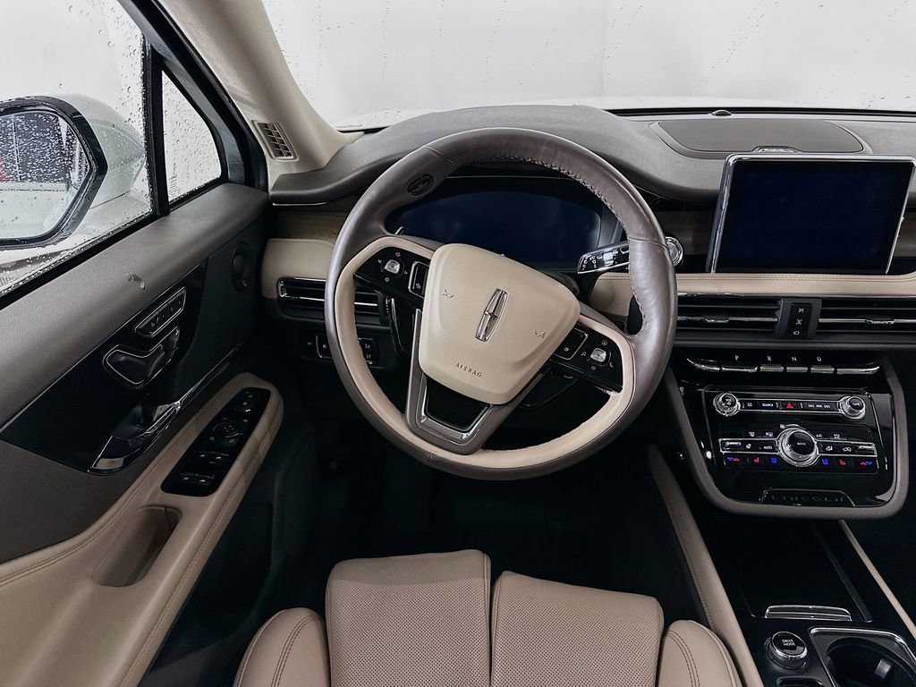 Used 2022 Lincoln Corsair Reserve w/ Equipment Group 201A image 30